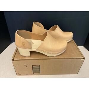 New! Womens Sandgrens Brett Light Tan Leather Swedish Wooden Clogs. 38-US 7-7.5